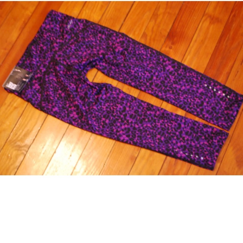 NIKE EPIC CROP LEGGINGS TIGHTS AND NIKE TOP LARGE